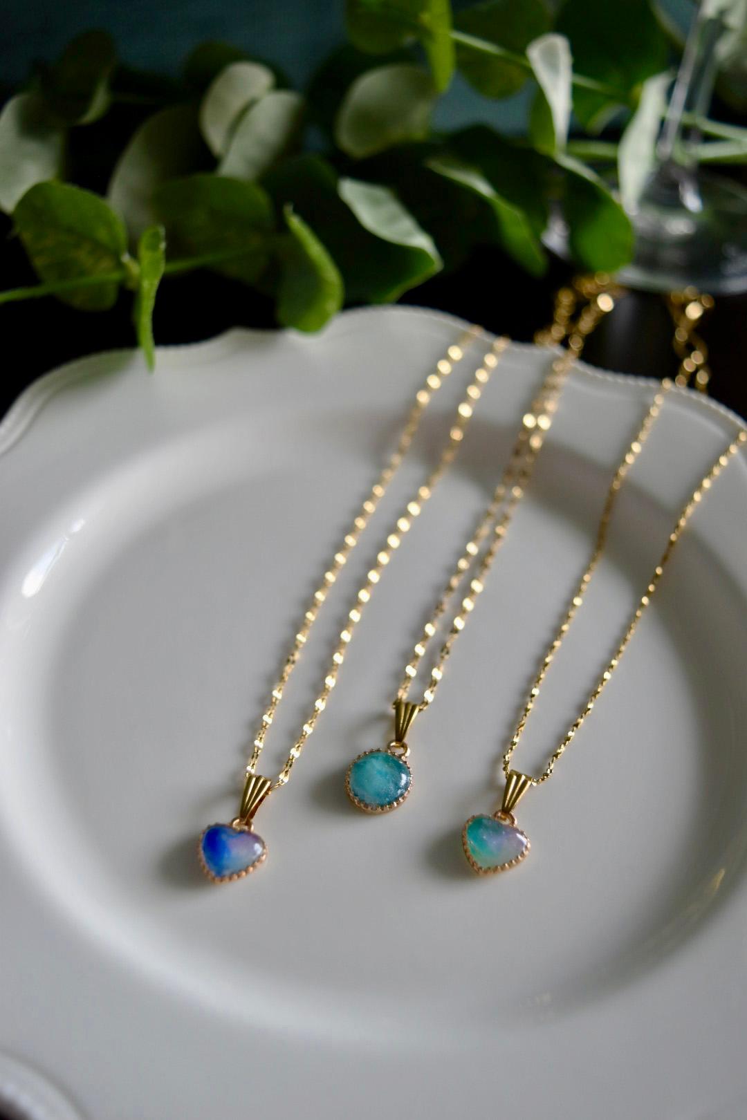 マーブルネックレス　海洋プラスチック　アップサイクル　アクセサリー　ピアス　ブルー系 | 2枚目