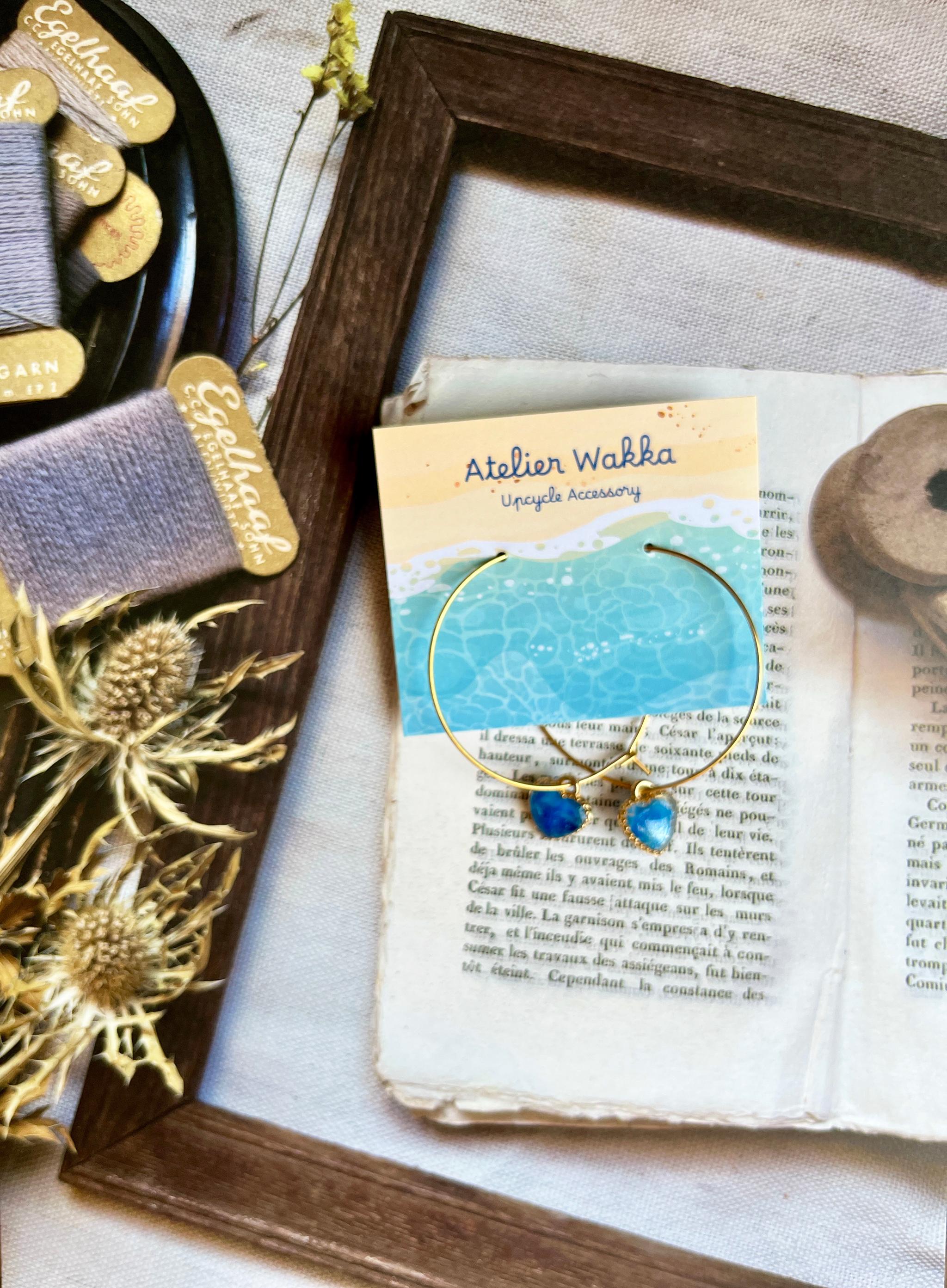 マーブルフープピアスB 海洋プラスチック アップサイクル アクセサリー ピアス ブルー系 | 5枚目