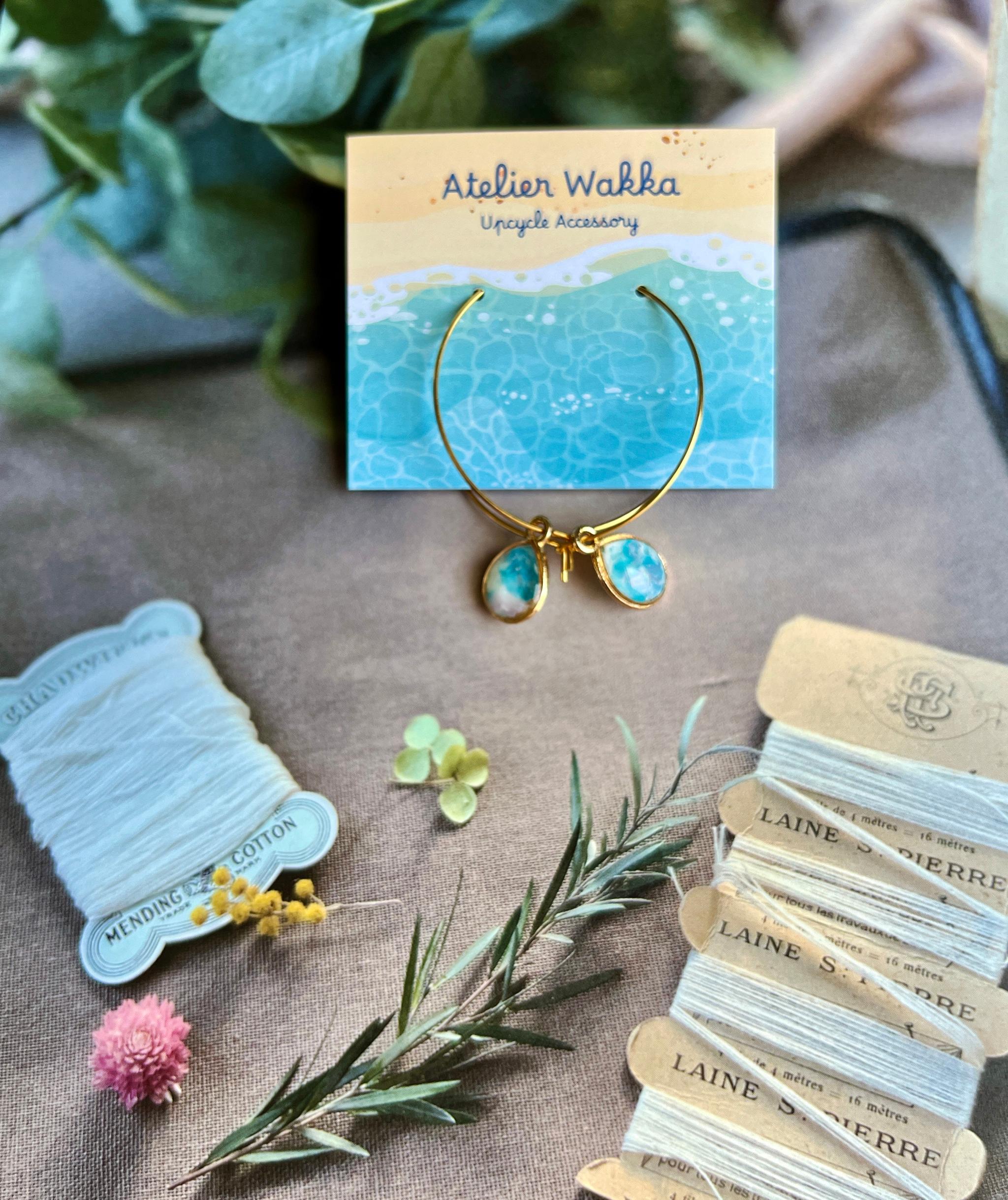 マーブルフープピアスC 海洋プラスチック アップサイクル アクセサリー ピアス 水色系 | 5枚目